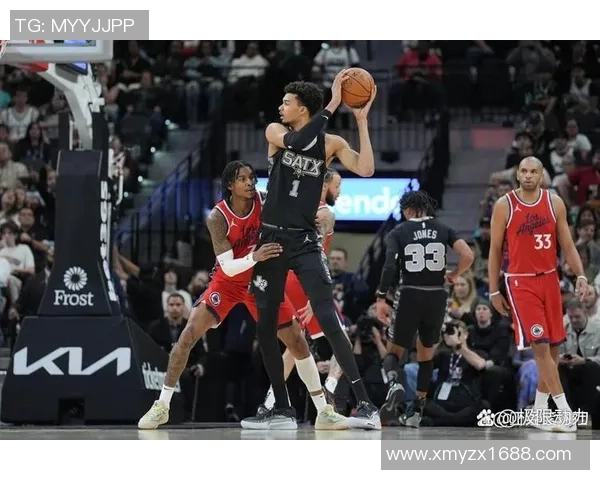 CCTV5直播马刺与快船激战NBA赛场精彩对决不容错过